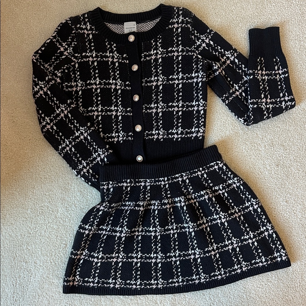 Abercrombie Kids Black and White Knit Sweater and skirt set
